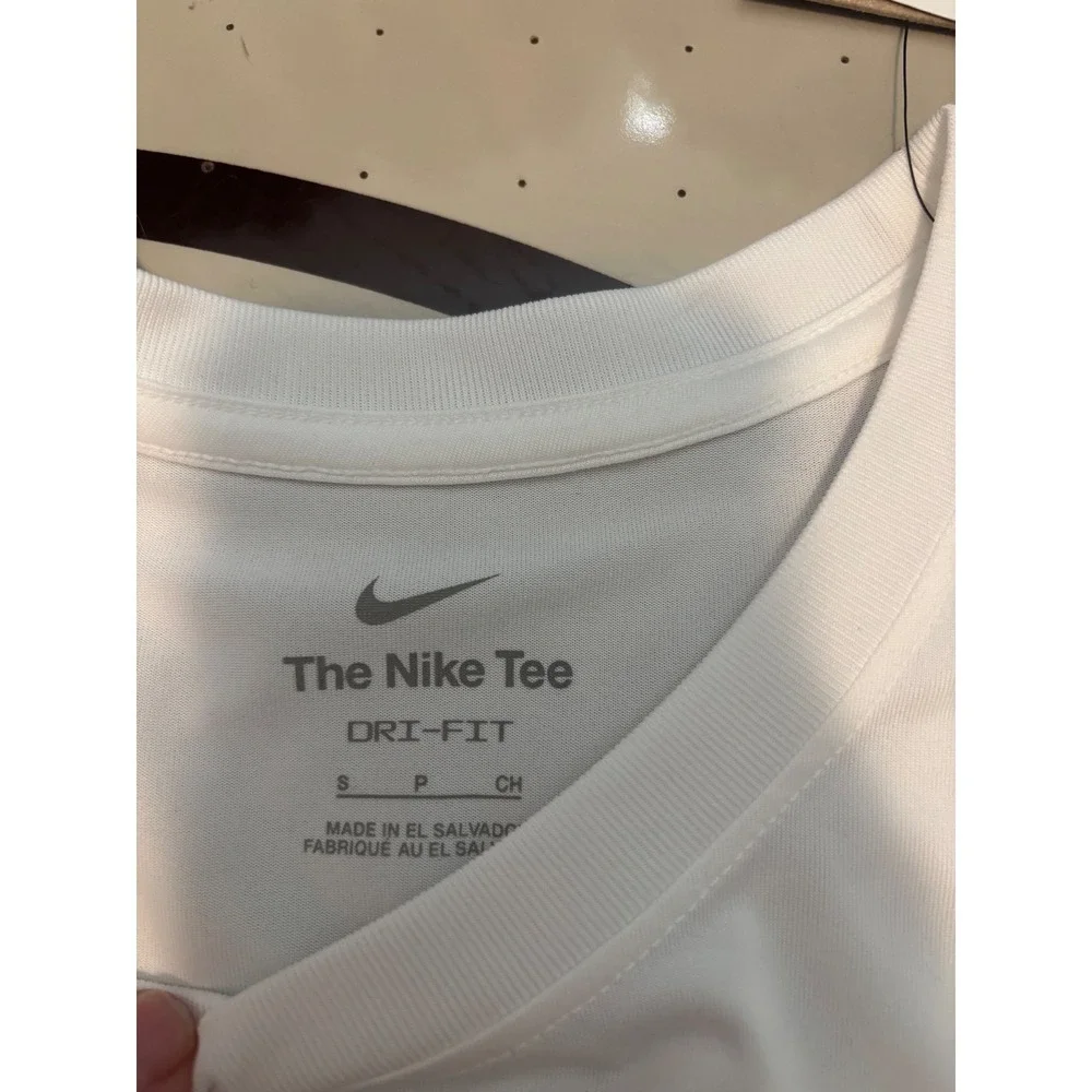 205 Nike Dallas Cowboys White Dri-FIT Graphic TShirt Mens Small NFL Team Apparel